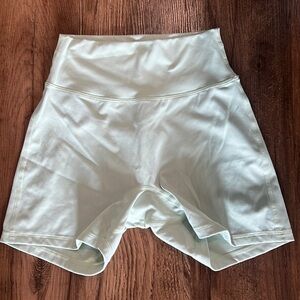 Buffbunny Legacy Shorts 4in